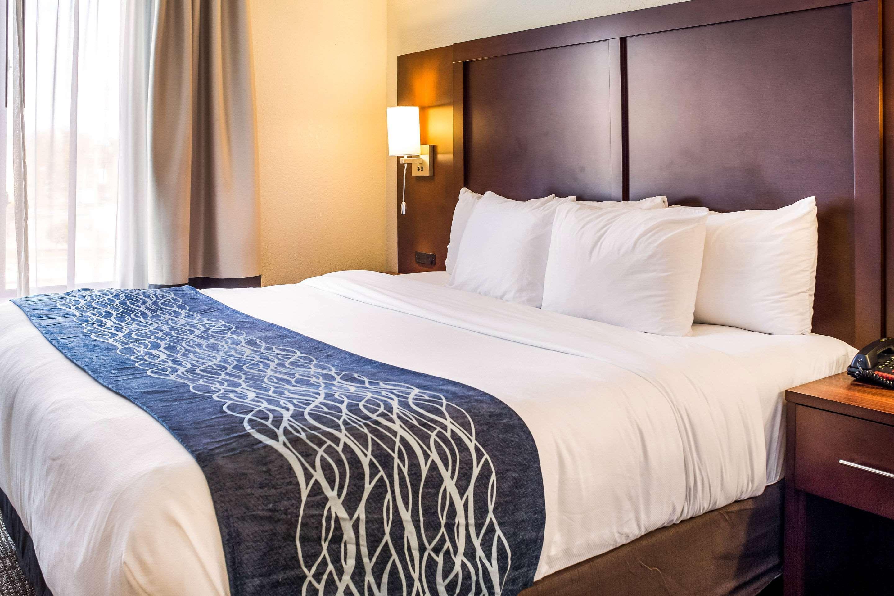 Comfort Inn & Suites Niagara Falls Blvd Usa Exterior foto